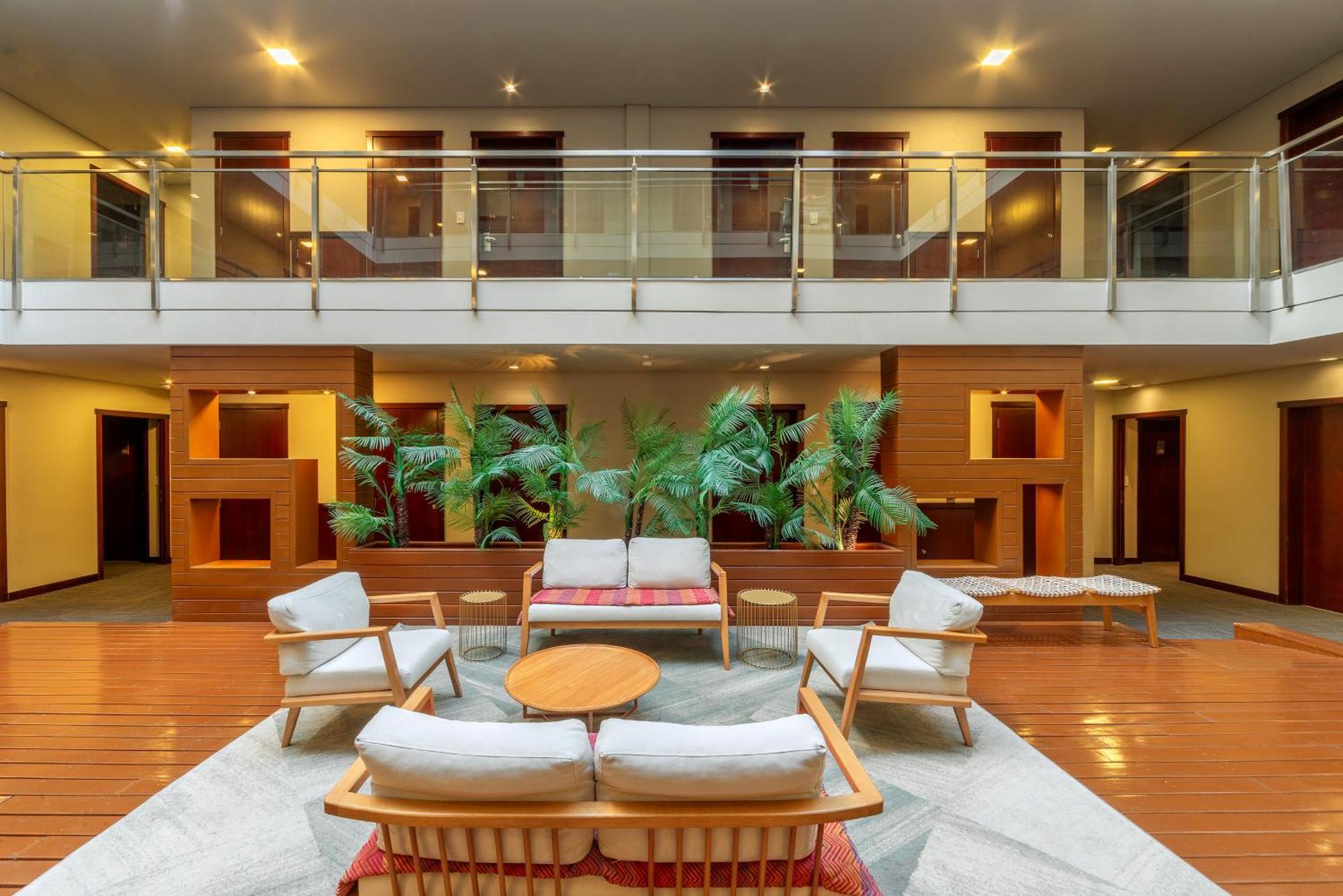 Hotel Laghetto Stilo Borges غرامادو المظهر الخارجي الصورة The lobby of the hotel