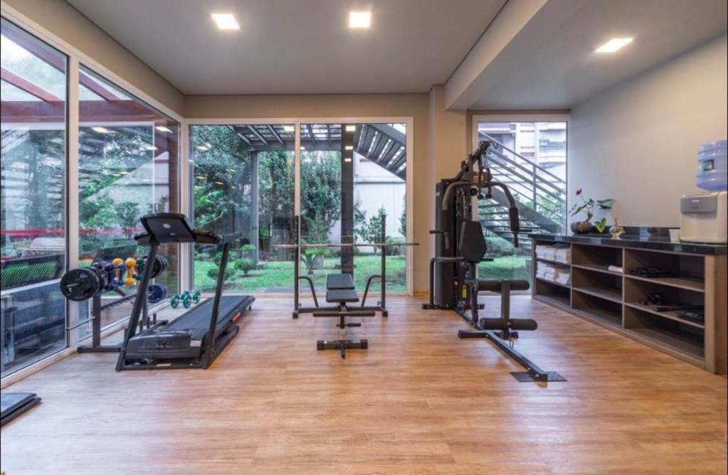 Hotel Laghetto Stilo Borges غرامادو المظهر الخارجي الصورة A gym at a condominium in Bangkok, Thailand